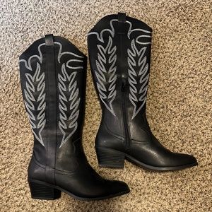 Maurice’s western boot